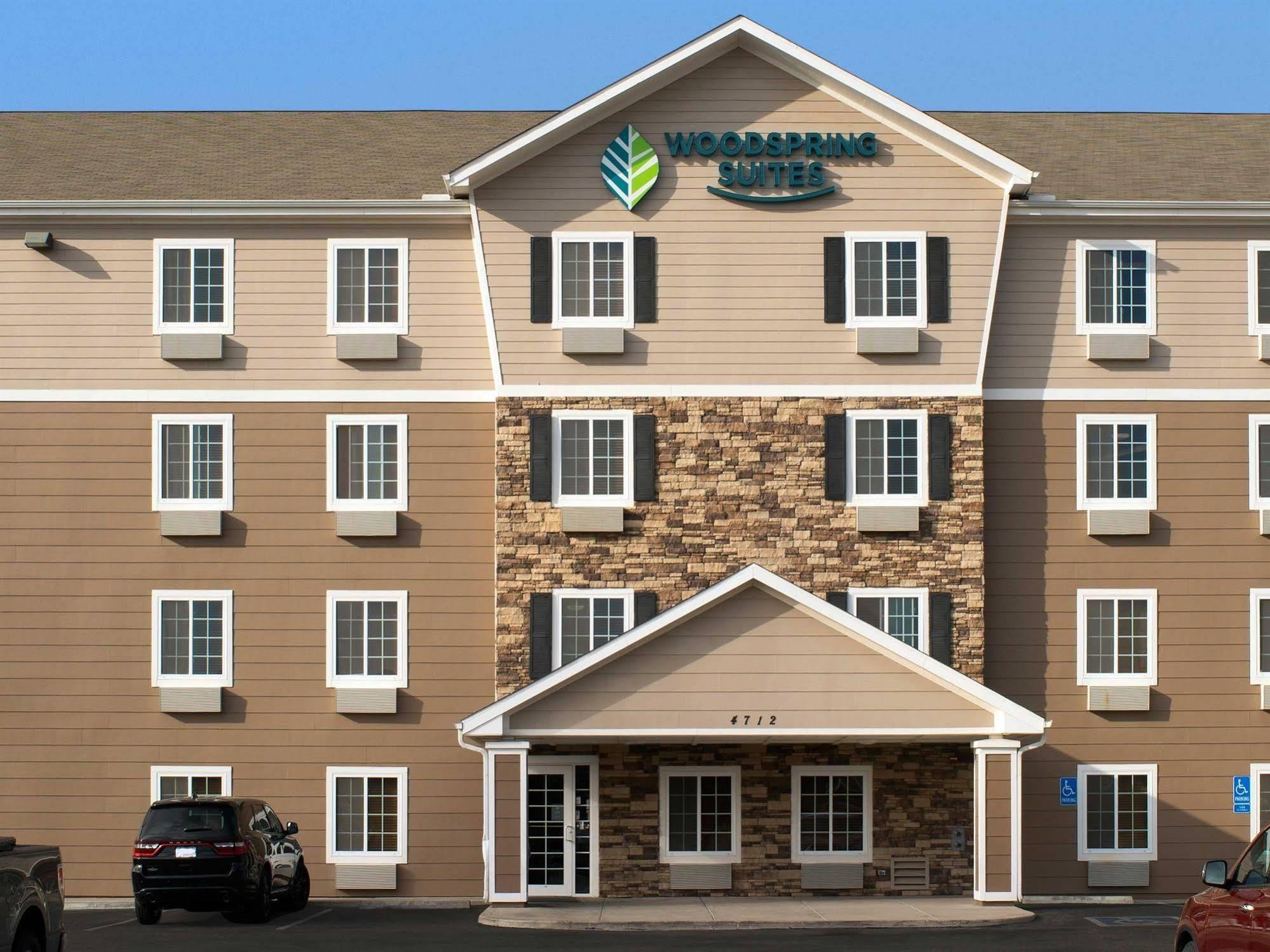Woodspring Suites Midland Luaran gambar