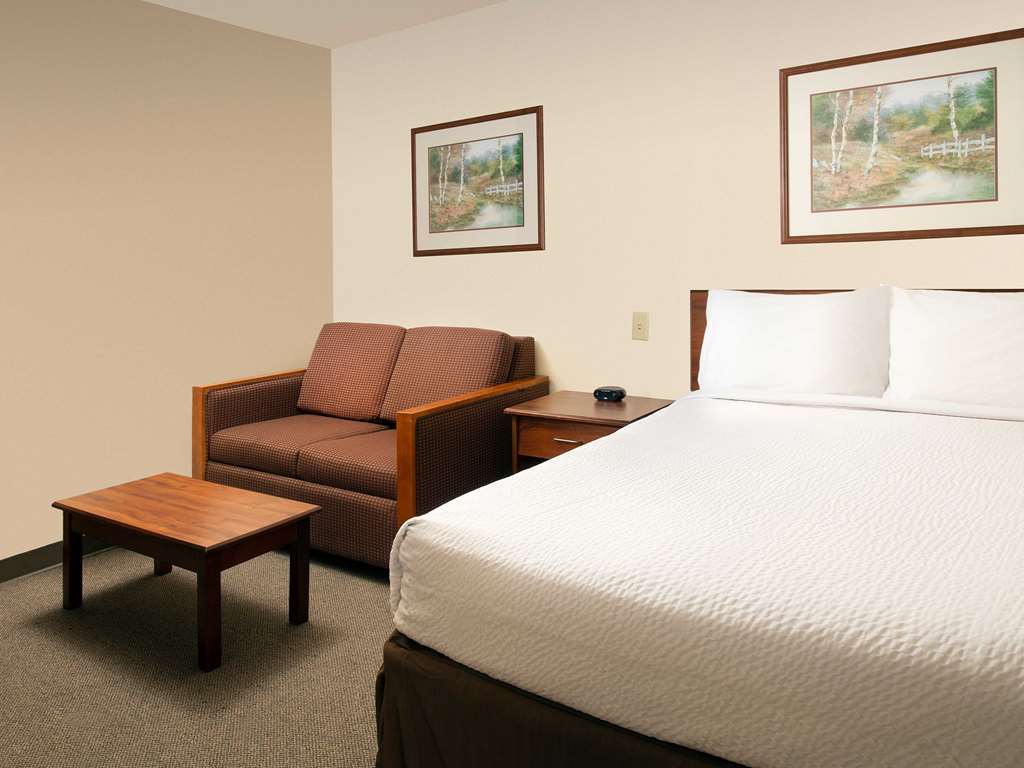 Woodspring Suites Midland Bilik gambar
