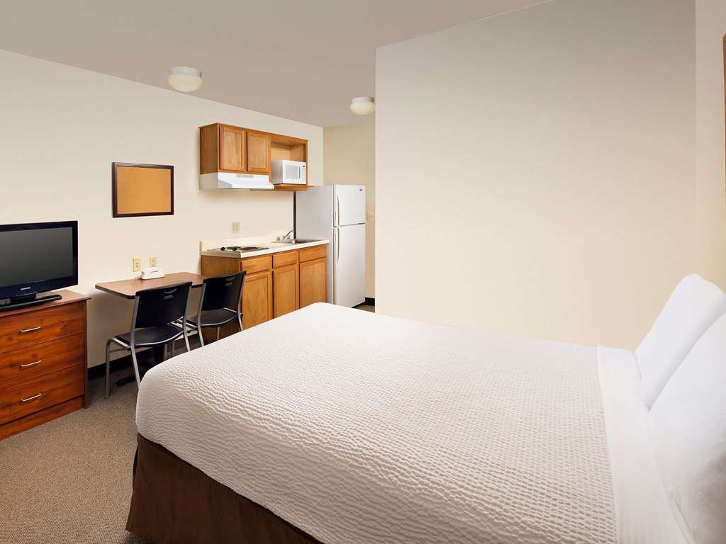 Woodspring Suites Midland Bilik gambar