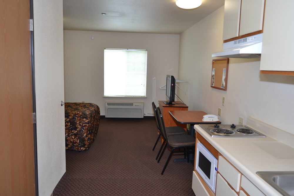 Woodspring Suites Midland Luaran gambar