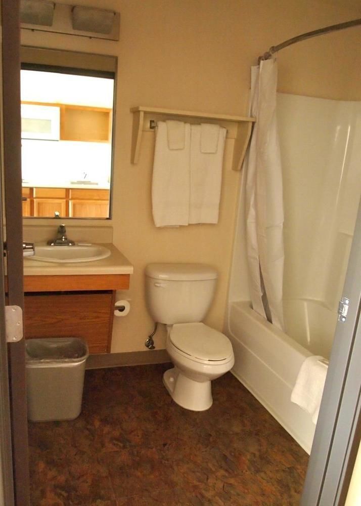 Woodspring Suites Midland Luaran gambar