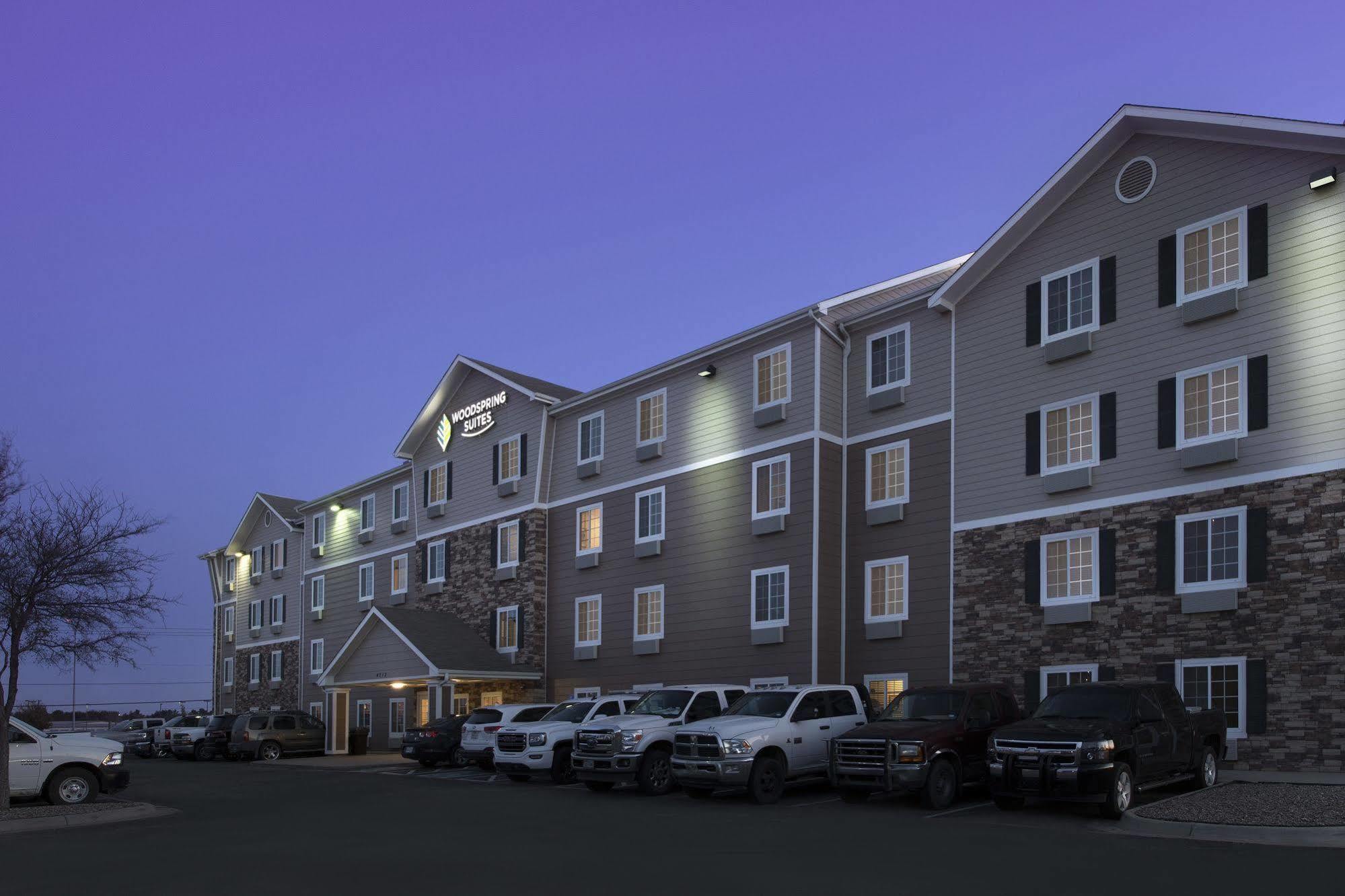 Woodspring Suites Midland Luaran gambar