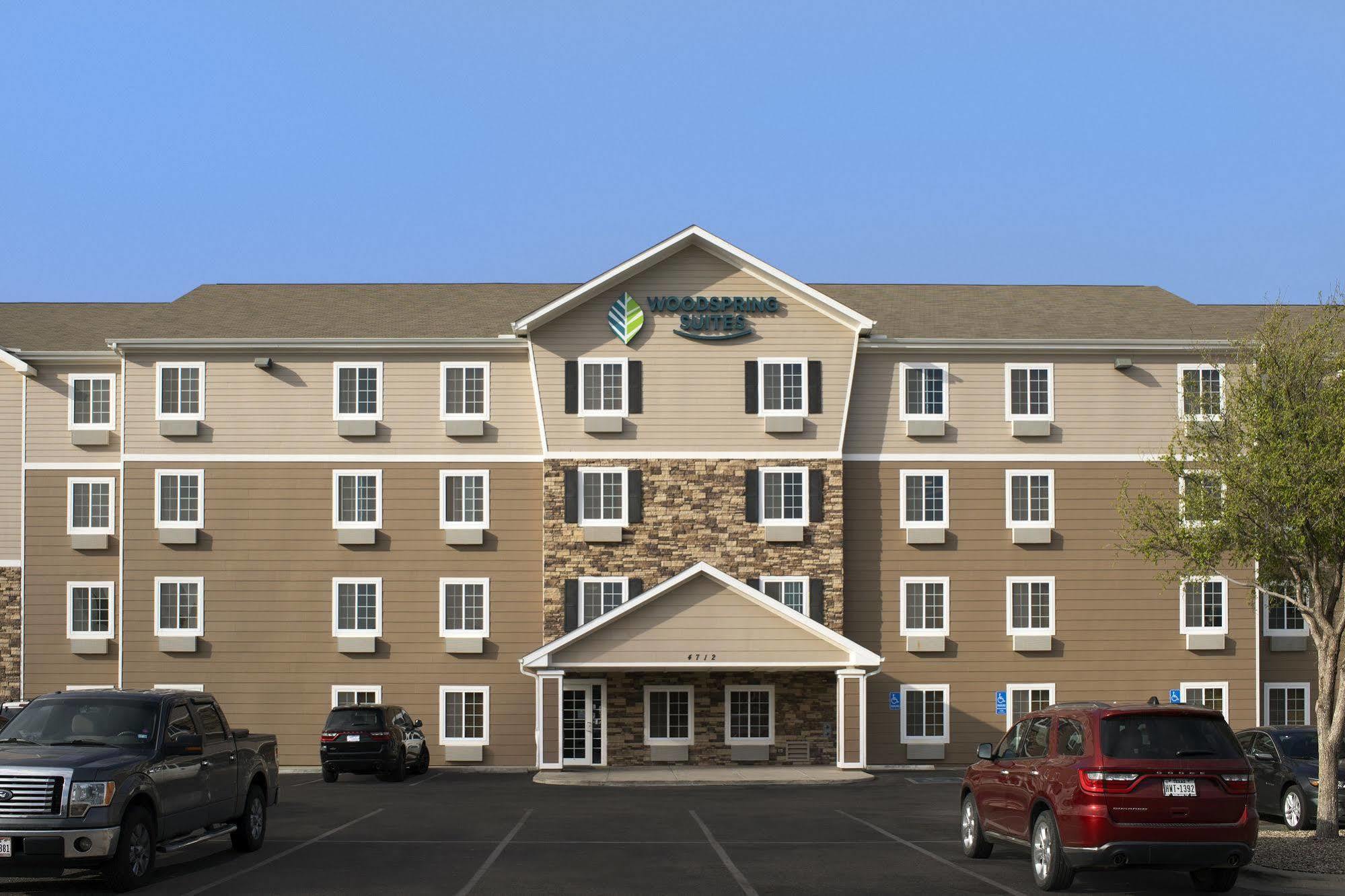 Woodspring Suites Midland Luaran gambar