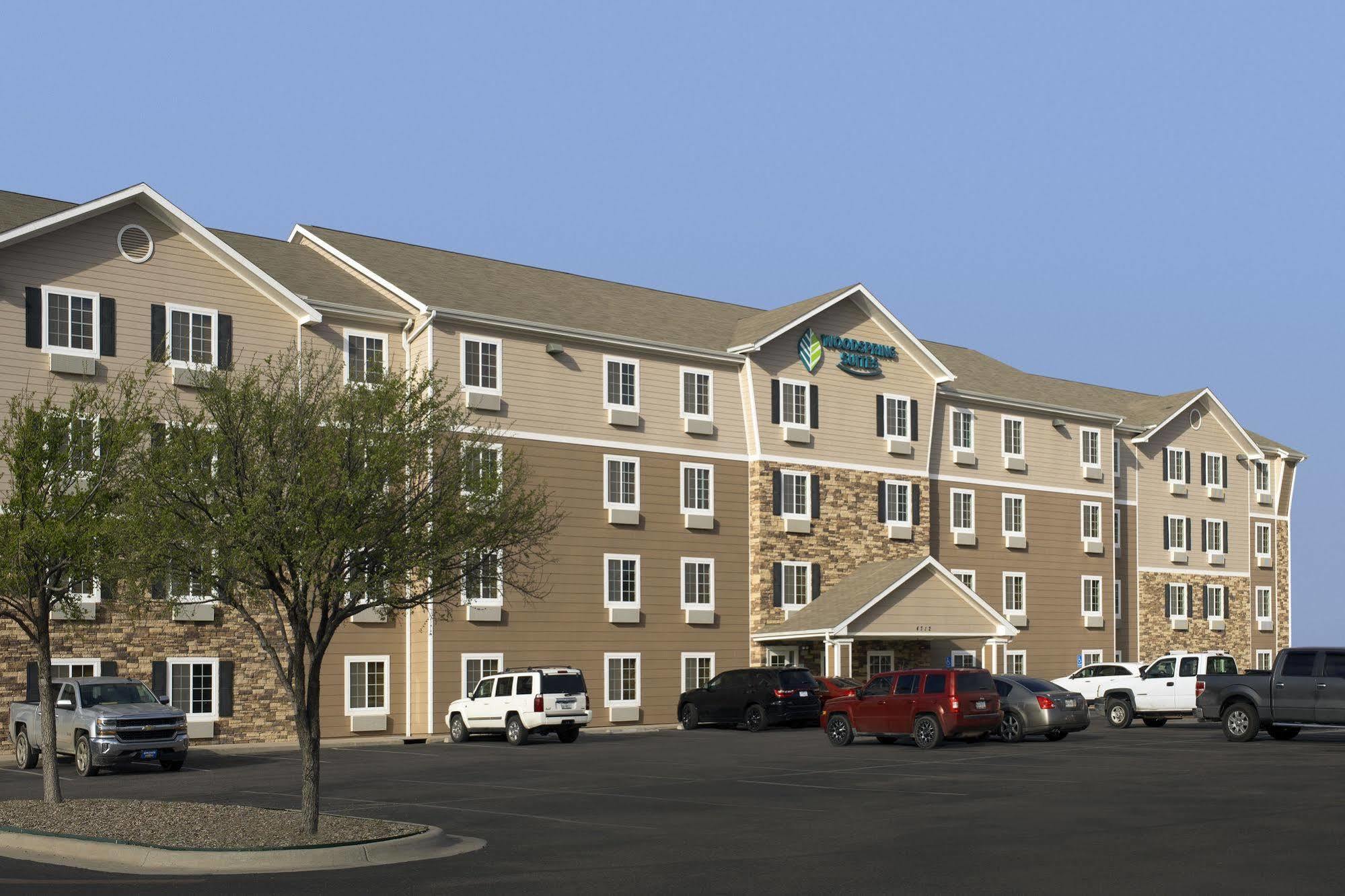 Woodspring Suites Midland Luaran gambar