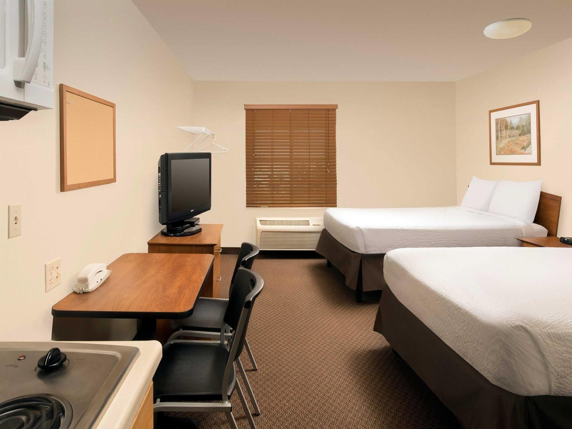 Woodspring Suites Midland Luaran gambar